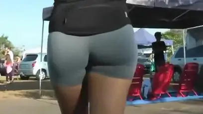 Sporty girl s firm ass cheeks get filmed